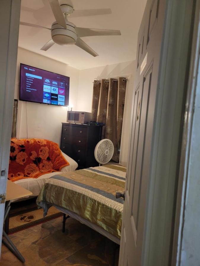 Queen Room,1057583632:JPEG