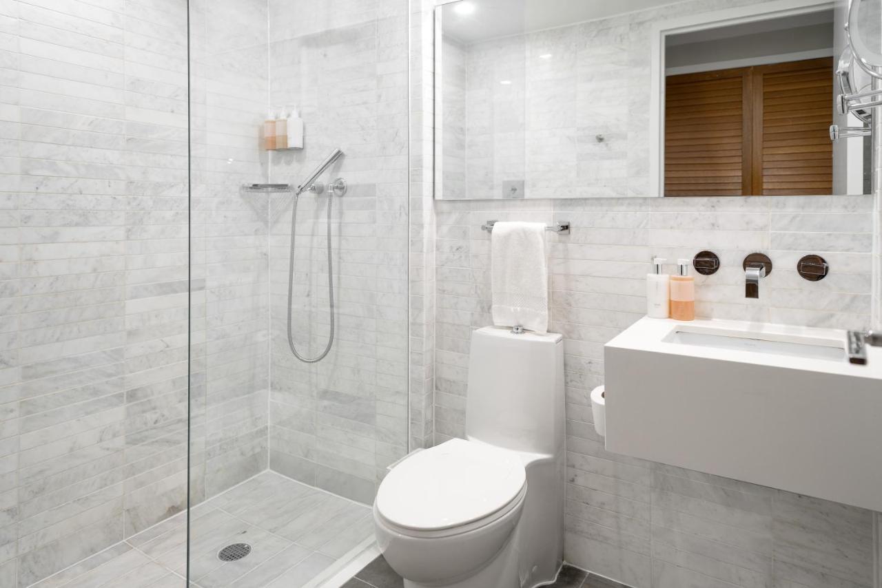 Superior Zimmer mit Kingsize-Bett und Balkon