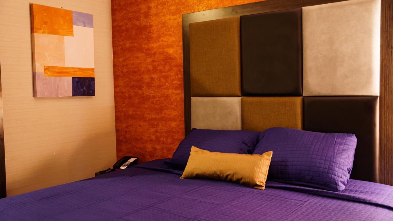 Deluxe Queen Room,1299139507:JPEG