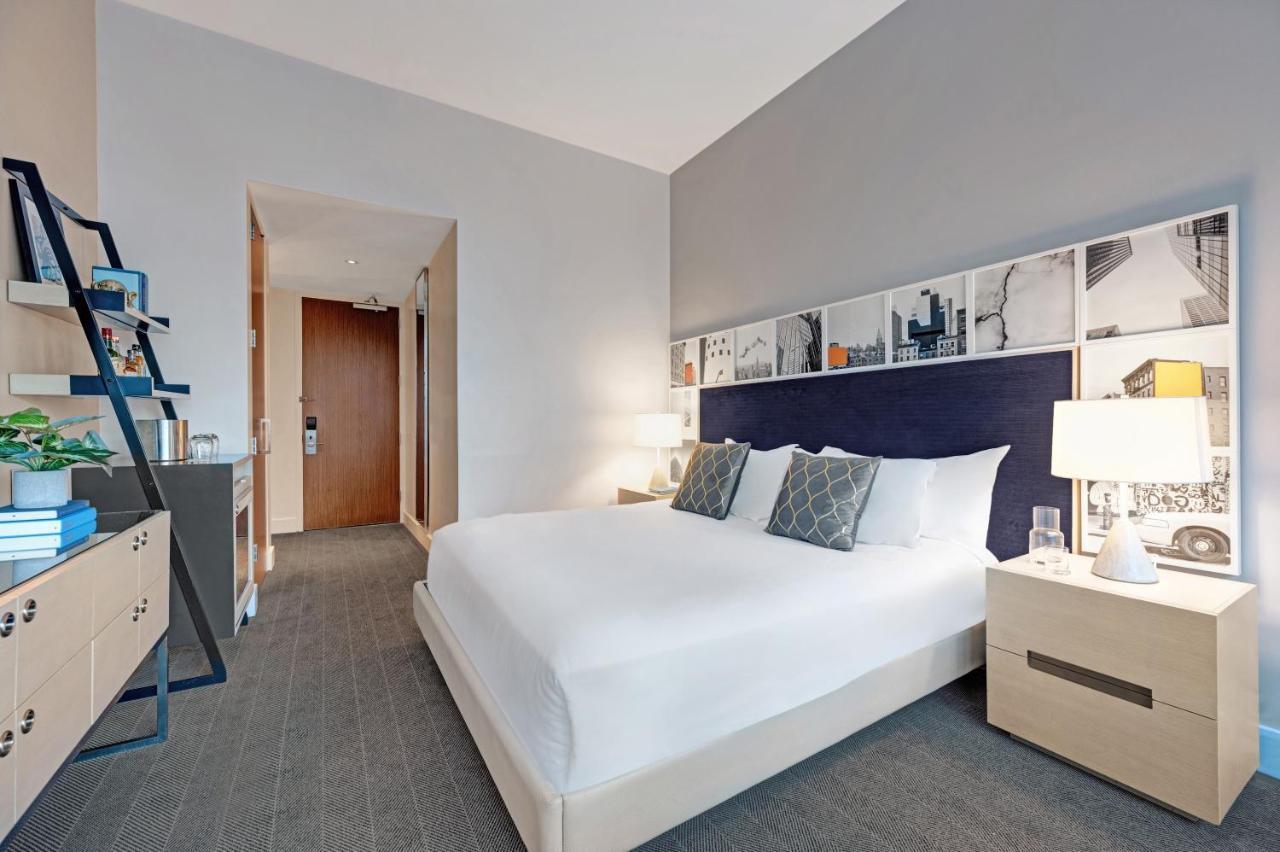 King Room,703835914:JPEG