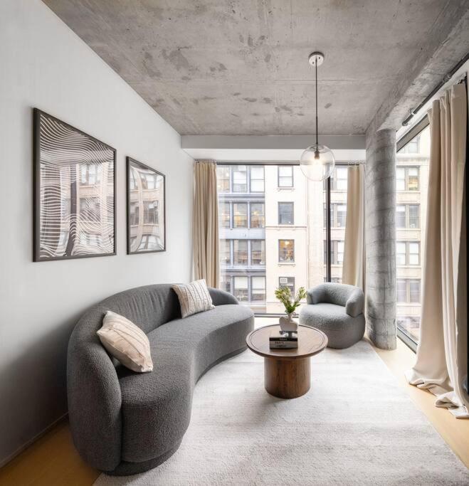 Two-Bedroom Apartment,1352386850:JPEG