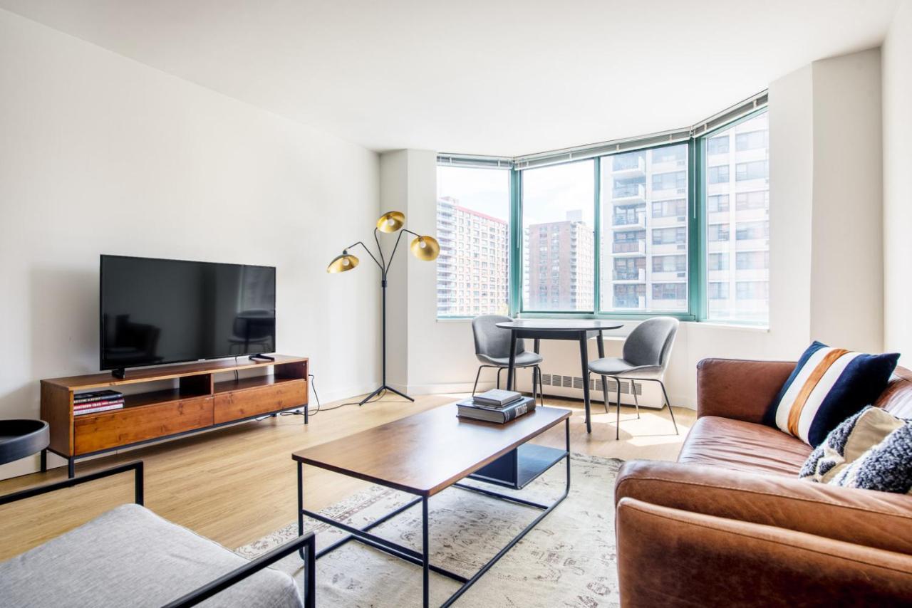 One-Bedroom Apartment,1378608851:JPEG