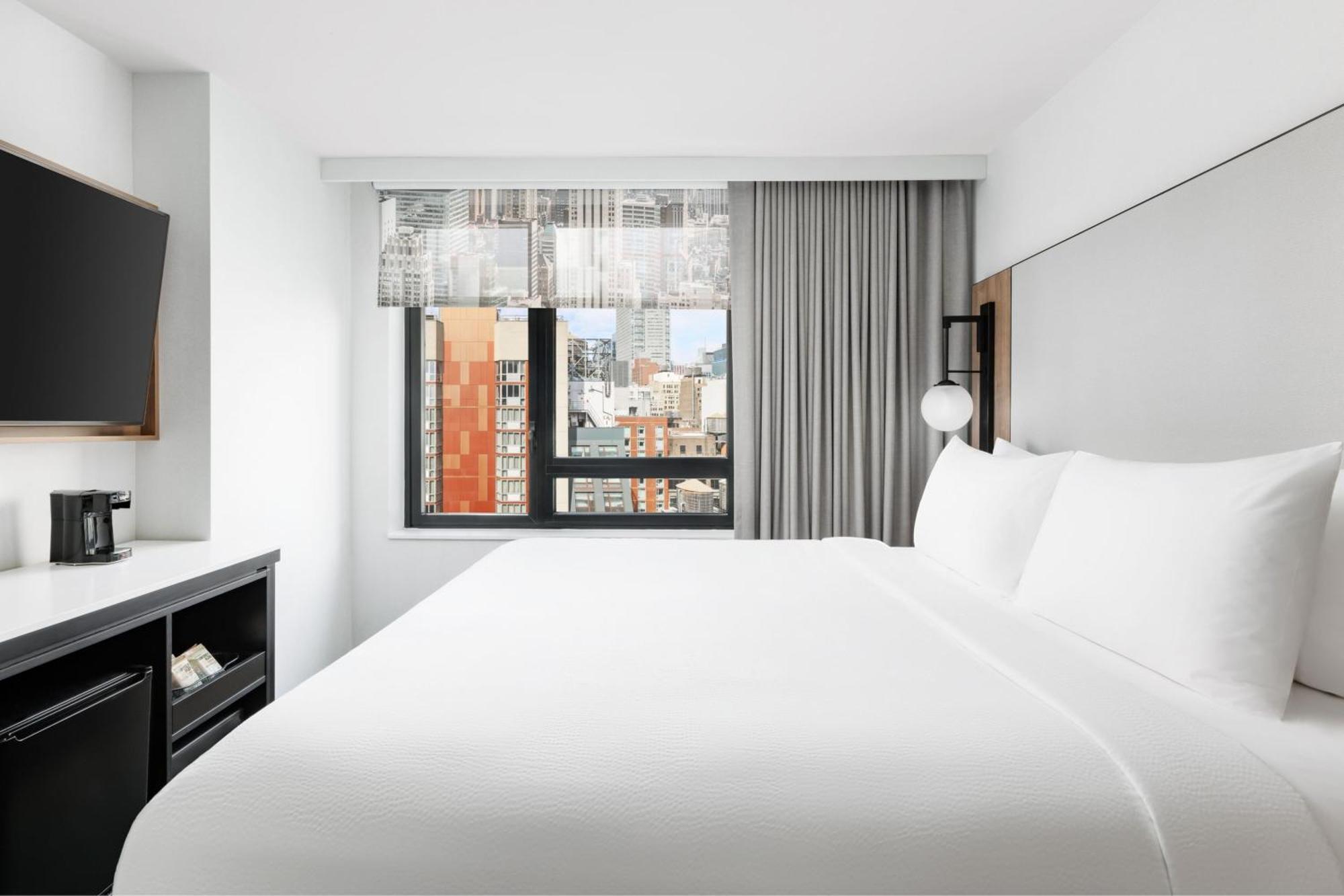 King Room,1543993156:JPEG