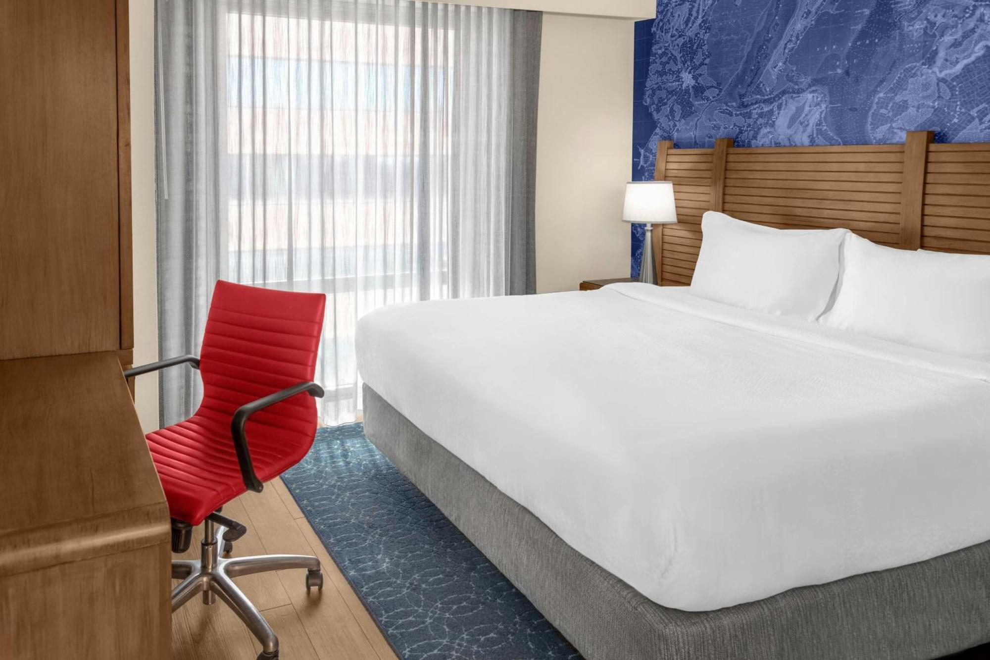 King Room,1742885788:JPEG