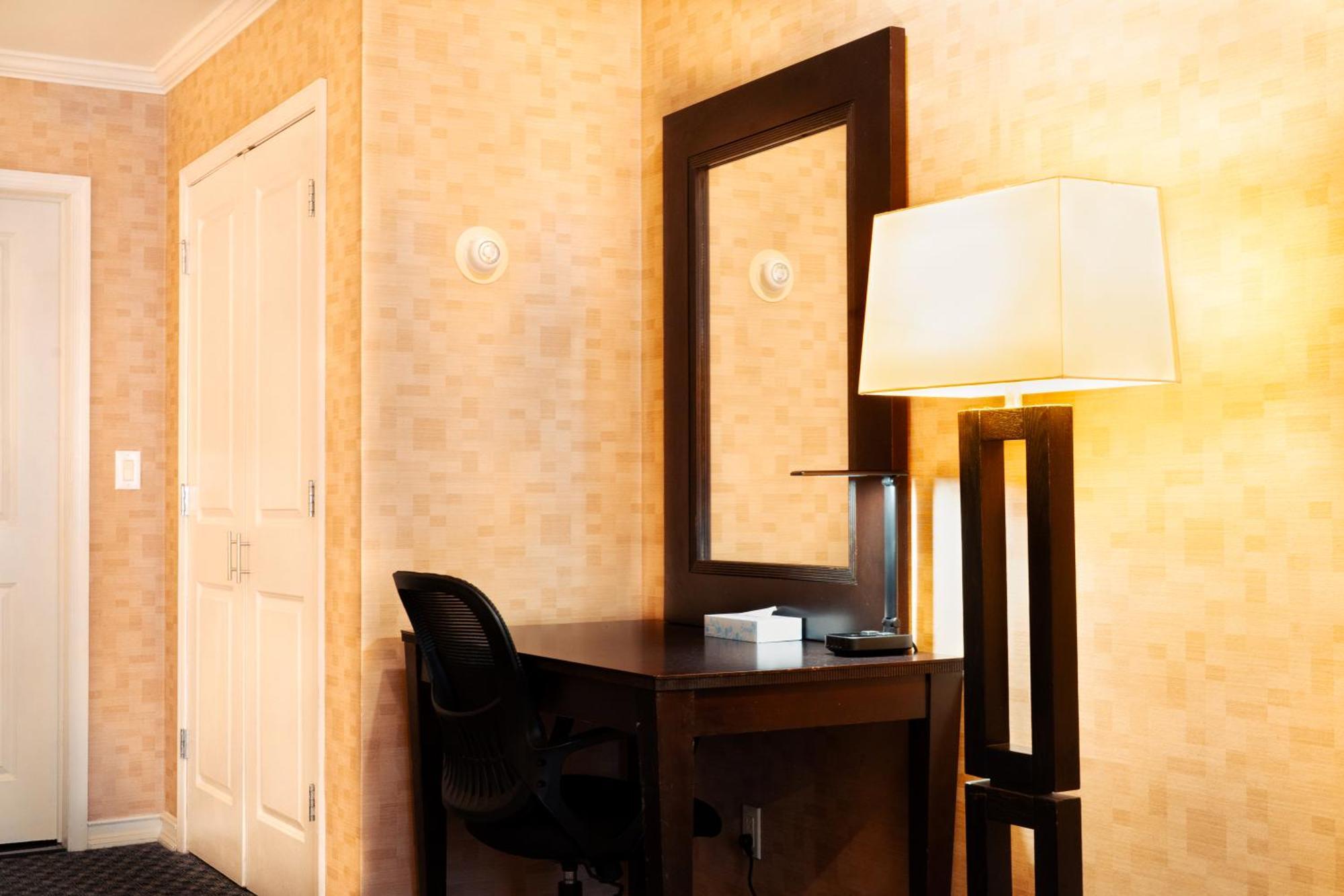 Chambre avec 2 Grands Lits Queen-Size