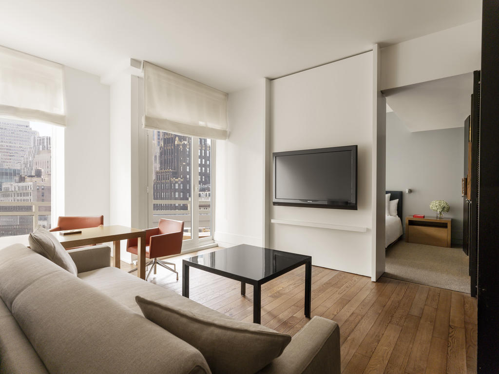 Suite con 1 Camera da Letto e Balcone