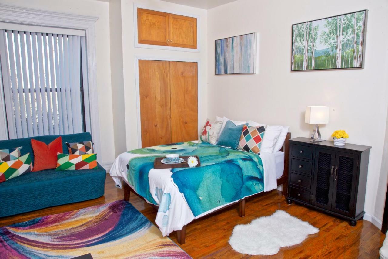 Apartment With Shared Bathroom