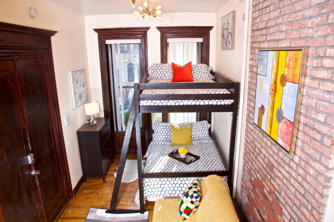 Apartment With Shared Bathroom