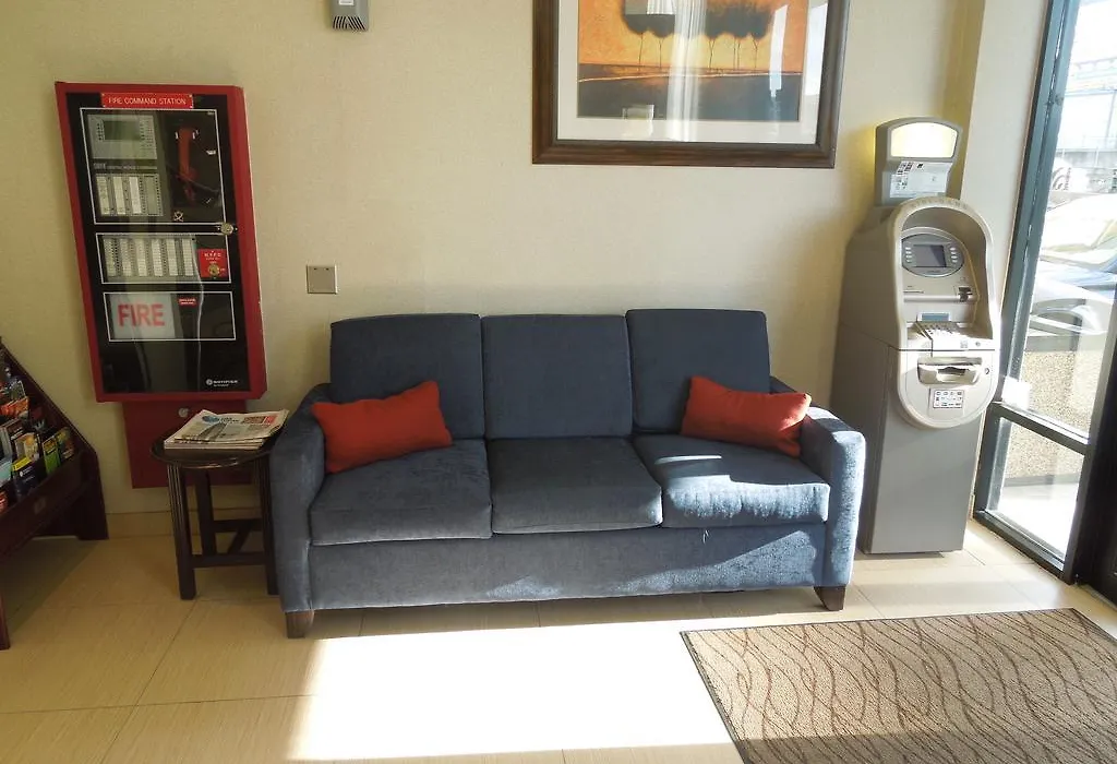 Comfort Inn Brooklyn-1