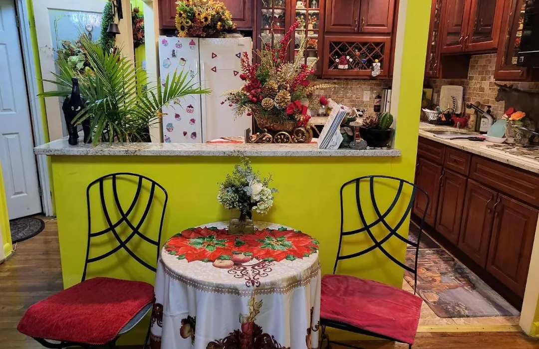 Joy'S Country Home-1