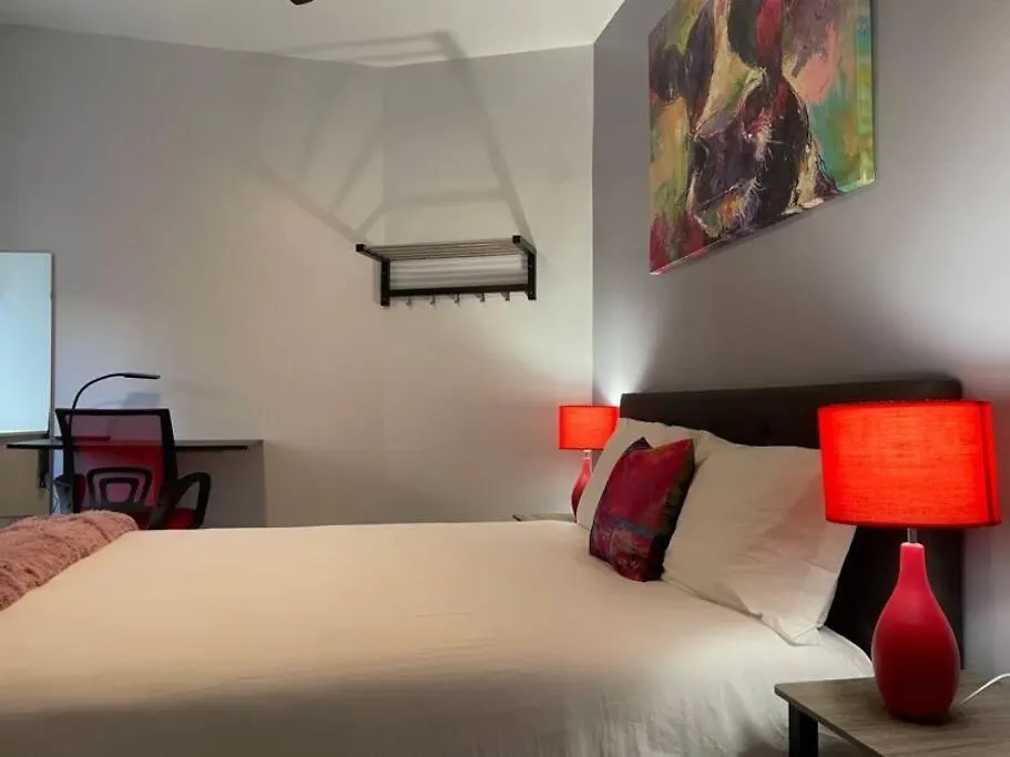 Secluded Haven For A Perfect Romantic Getaway-1