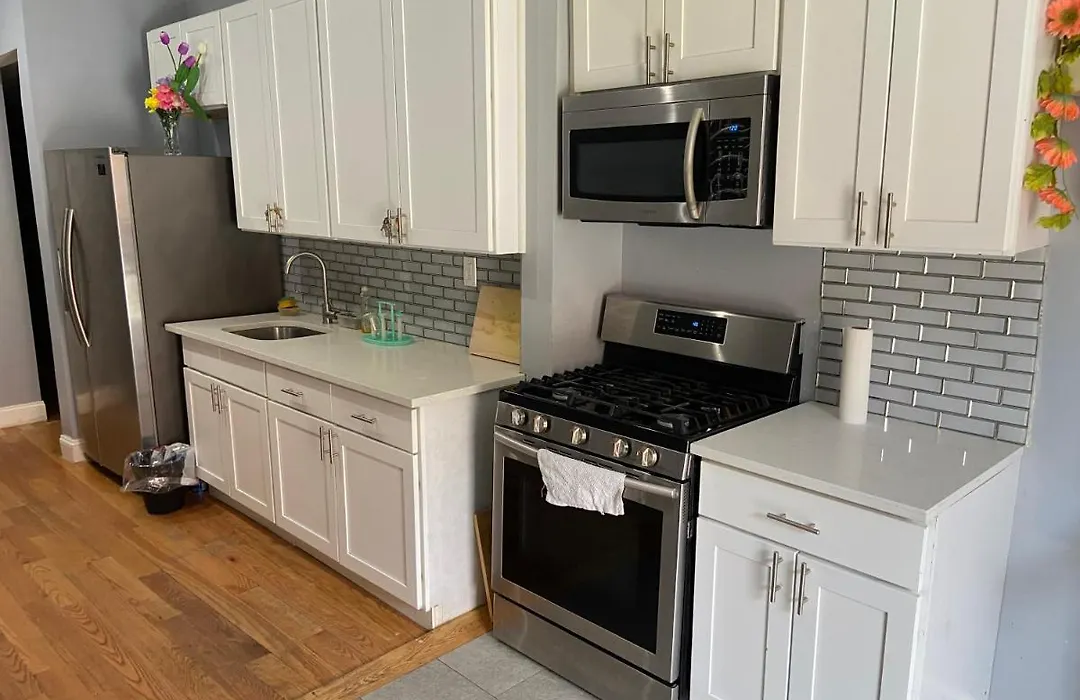 A Spacious Room In Queens-1