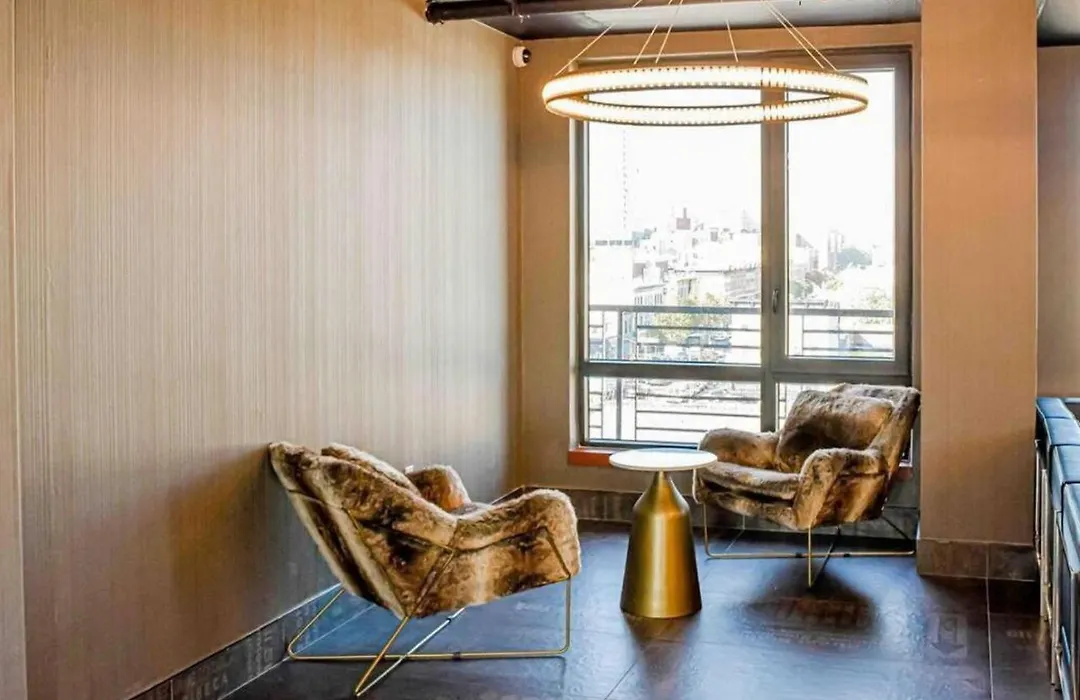 512 New! Elegance & Luxury Right In The Of Brooklyn-1