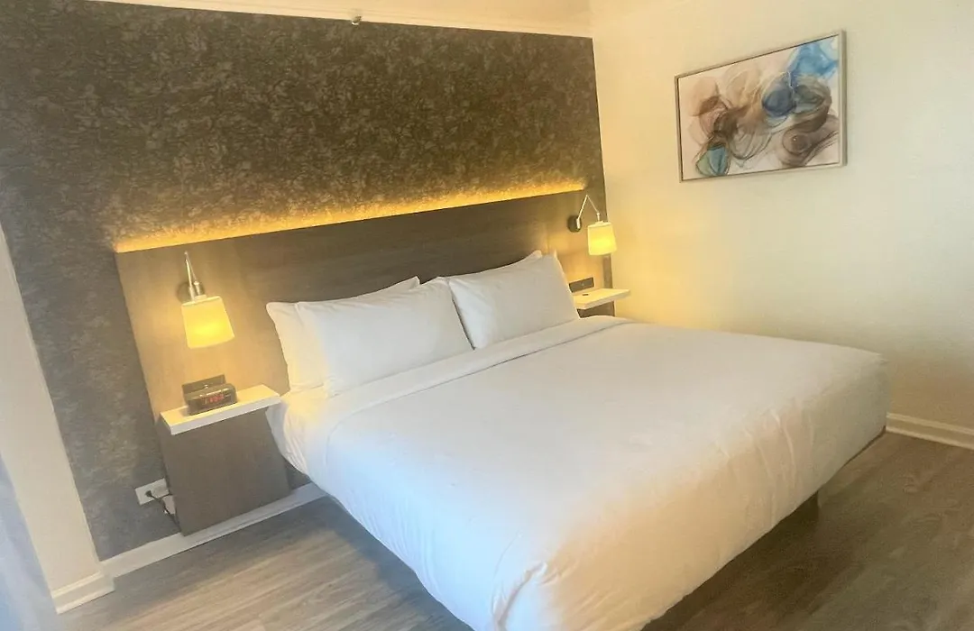 Garden Inn & Suites - Jfk-1