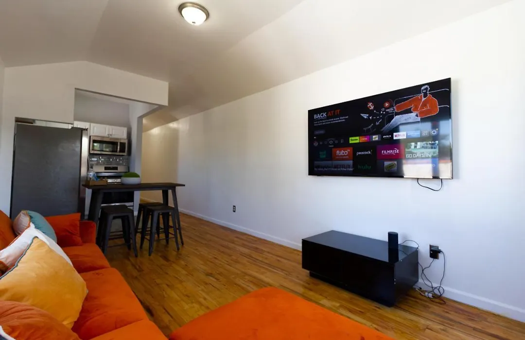 Stylish And Spacious 2 Bedrooms Duplex Apartment In Brooklyn Ny-1
