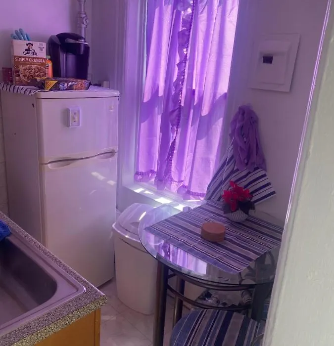 Apt Studio-1