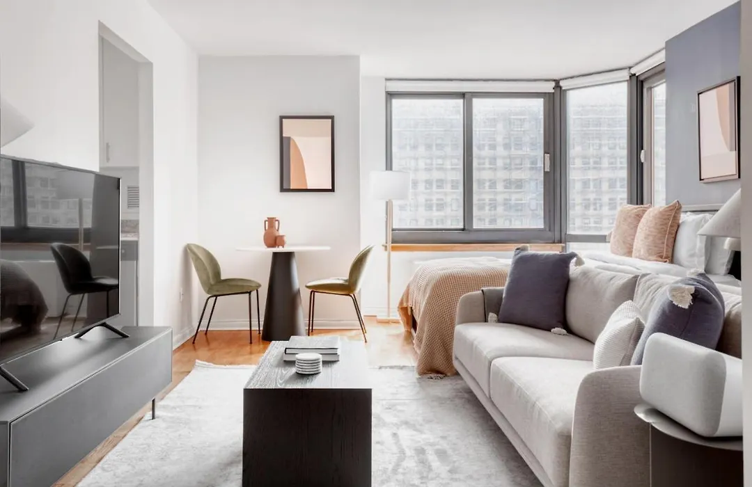 Studio In Trendy Tribeca Indoor Pool Gym Nyc-153-1
