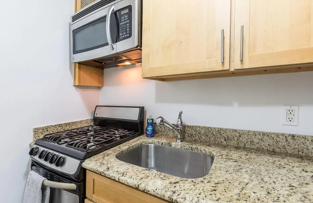 Exotic 2 Bedroom At Upper West Side-1