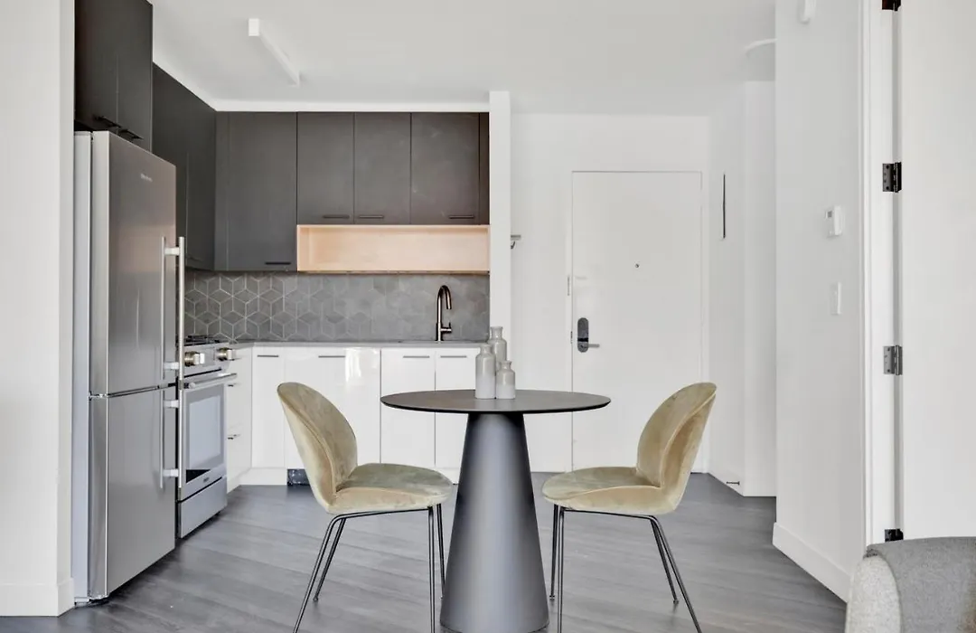 E Village 1Br Gym Garden Doorman Nyc-180-1