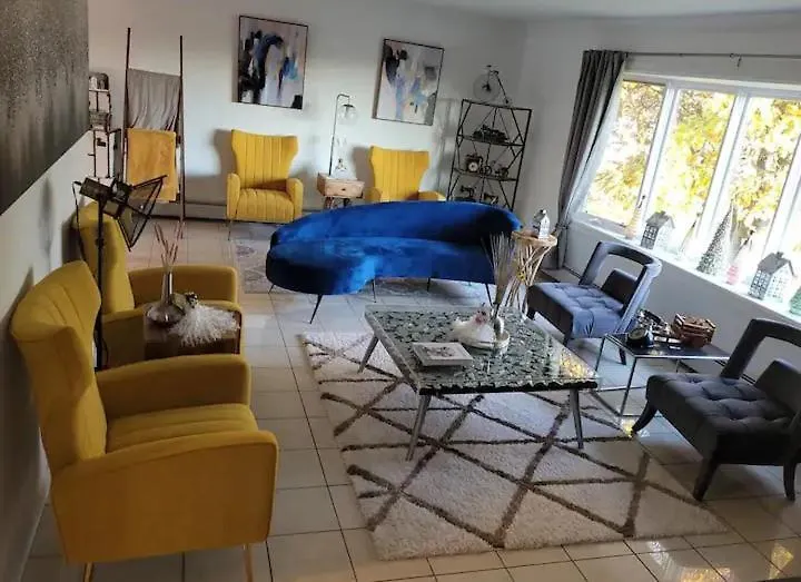 Queens House Of Comfort 4Bedroom-1