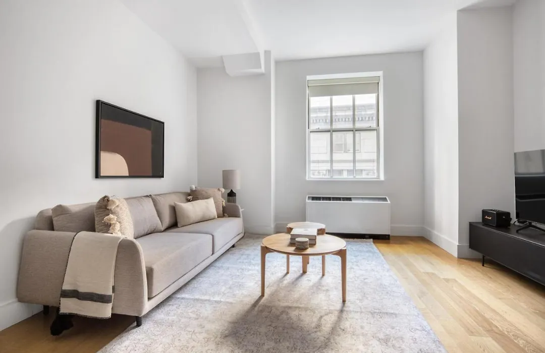 Fidi Jr 1Br W Doorman Gym Nr Wall Street Nyc-1137-1