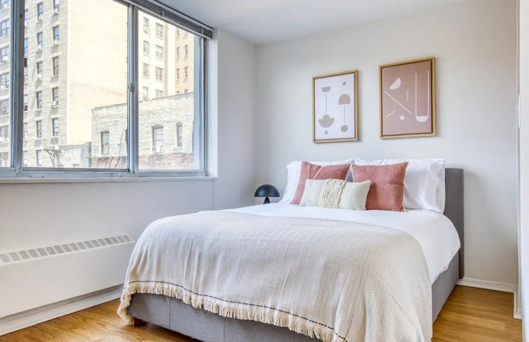 Uws 1Br W Doorman Terrace Nr Central Park Nyc-615-1