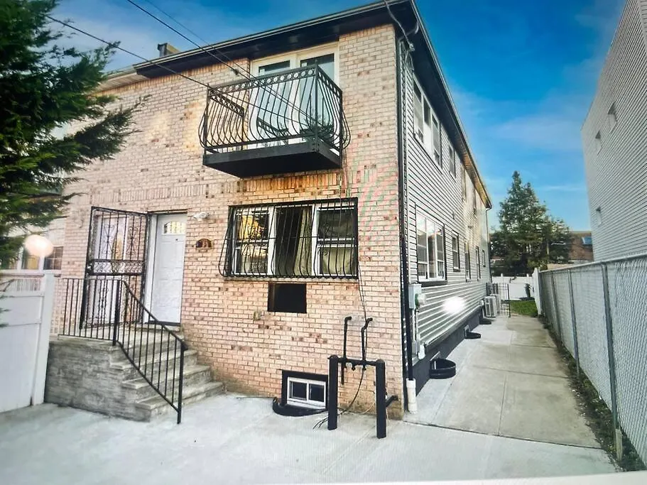 Gem In The Bronx, New York-1