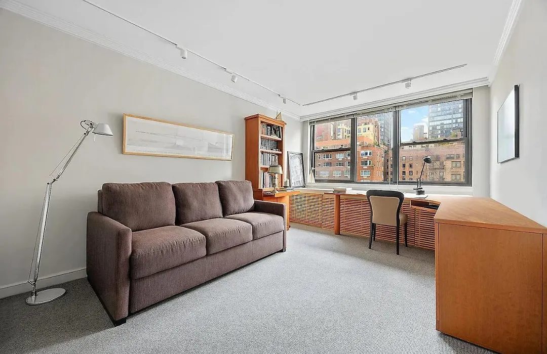 Cozy Apartments On 51St St In Manhattan Ny-1