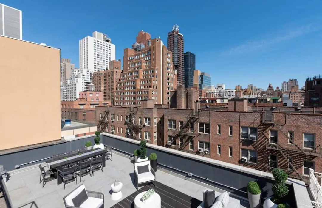 3Br Penthouse With Massive Private Rooftop-1