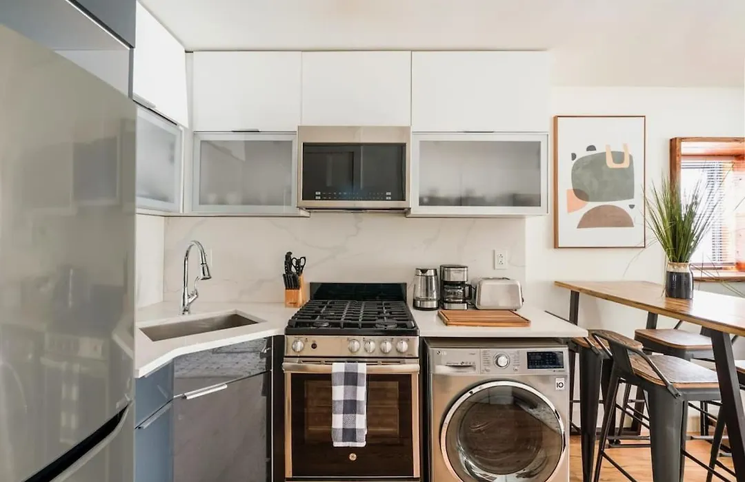 75-2A Furnished 1Br W D Elev Central Park-1