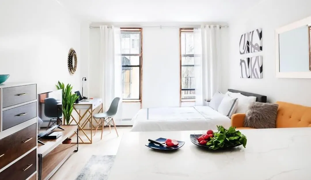 1597-6 Luxury Studio Upper East Side W&D-1