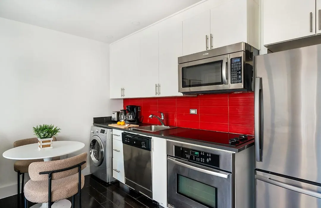 809-4B Studio Balcony W D Prime Location-1