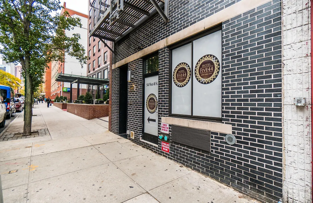 Hotel Five44-1