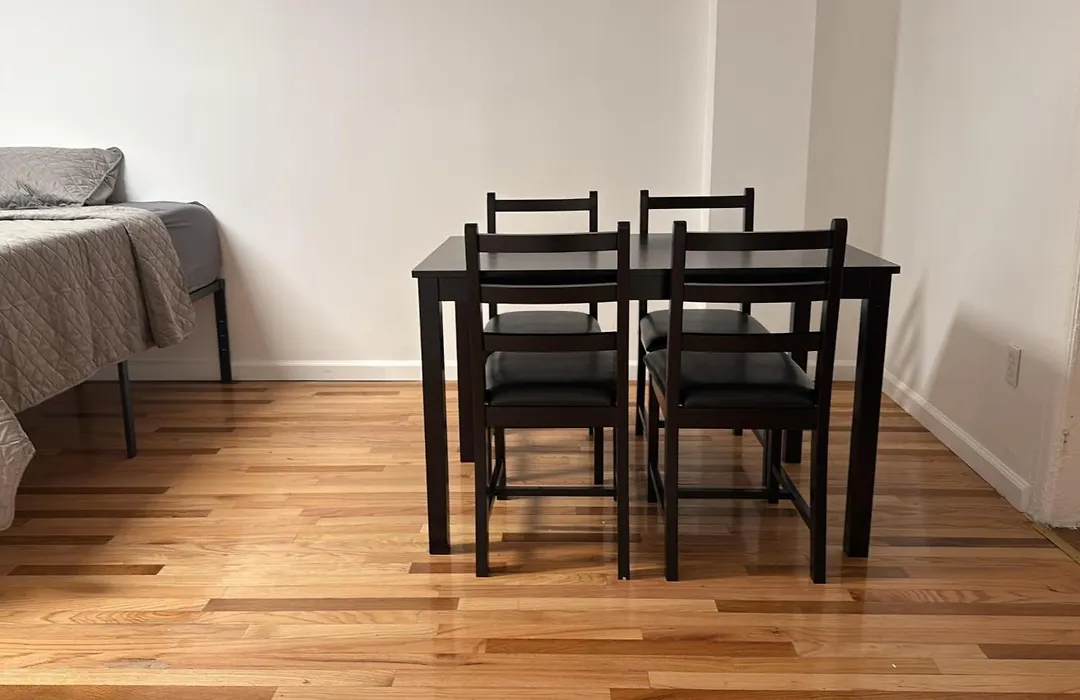 New York City Guest House 2-1