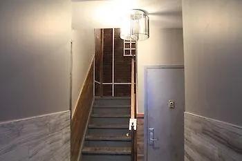 Kosciuszko Street Apartment-1