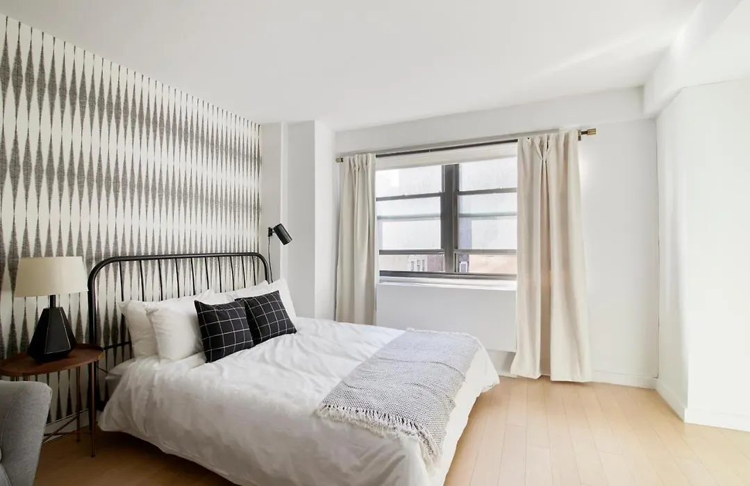 Modern Midtown East Suites By Sonder-1