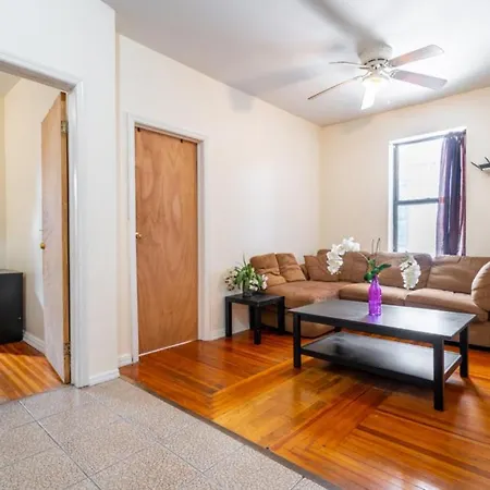 Eastern Parkway Guest House-3