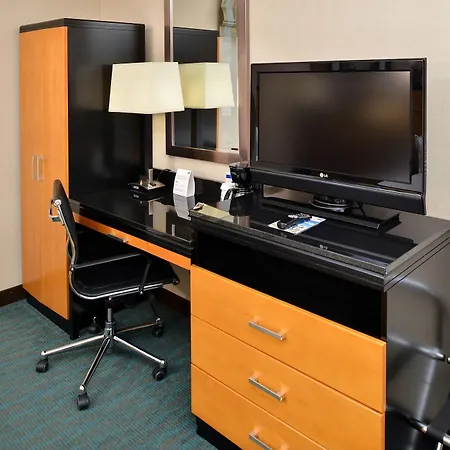 Holiday Inn Express Kennedy Airport, An Ihg Hotel-2