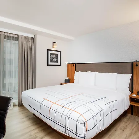 La Quinta By Wyndham Time Square South-3