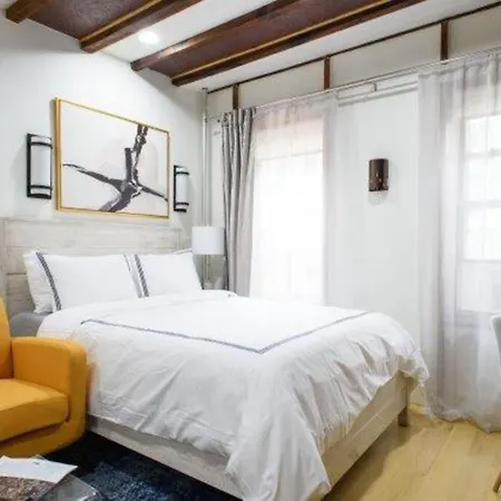 24-12 Modern Prime Gramercy Studio-Loft W&D-2