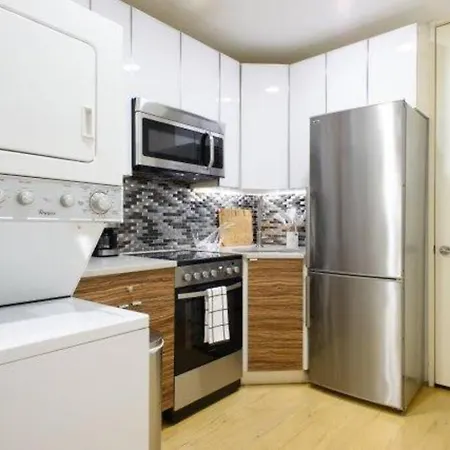 24-12 Modern Prime Gramercy Studio-Loft W&D-3