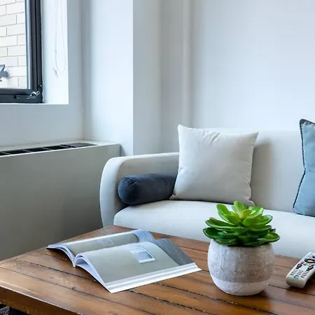 809-6B 2Br Duplex Breathtaking Views Beauty-3