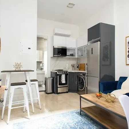 78-4C New 1Br W&D Skylight Walk 2 Central Park-3