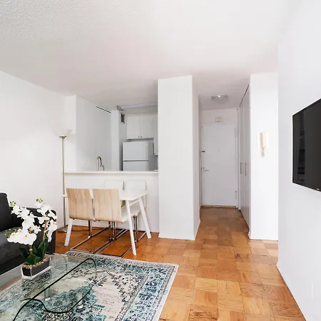 Stunning 2 Bedroom Apartment At Columbus Circle-3