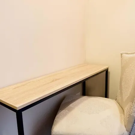 New 2 Bedroom Apt Next To Central Park West-3
