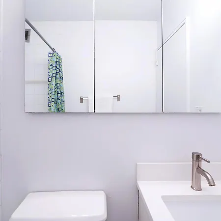 Stunning 2 Bedroom Apartment At Columbus Circle-2
