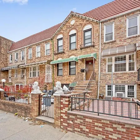 Perfect Family Homes In Brooklyn-3