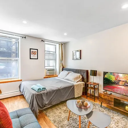 Cozy Nolita 2 Bedroom Apartment-2