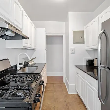 Stylish 2Br With A Dedicated Workspace-2