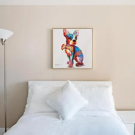 Stunning 2 Bedroom In Nyc With Private Balcony-2
